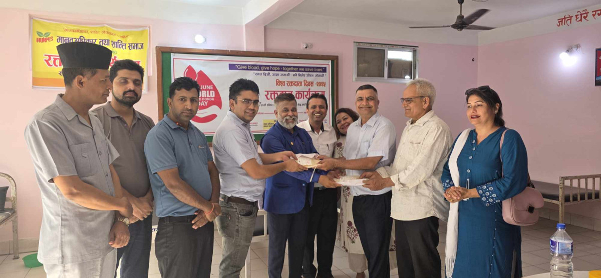 शान्ति समाज रुपन्देही र नेपाल रक्तदाता समाजको सहकार्यमा रक्तदान 