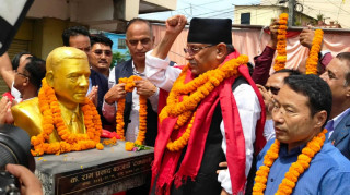 टंकमणिको परिवारलाइ कुनै ढंगले न्याय गर्छौँ :  अध्यक्ष प्रचण्ड