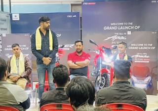 अपाचे आरटिआर १६० टु भी एफआइबि ५६ र टिभिएस राइडर आइजीओ बाइक लञ्च