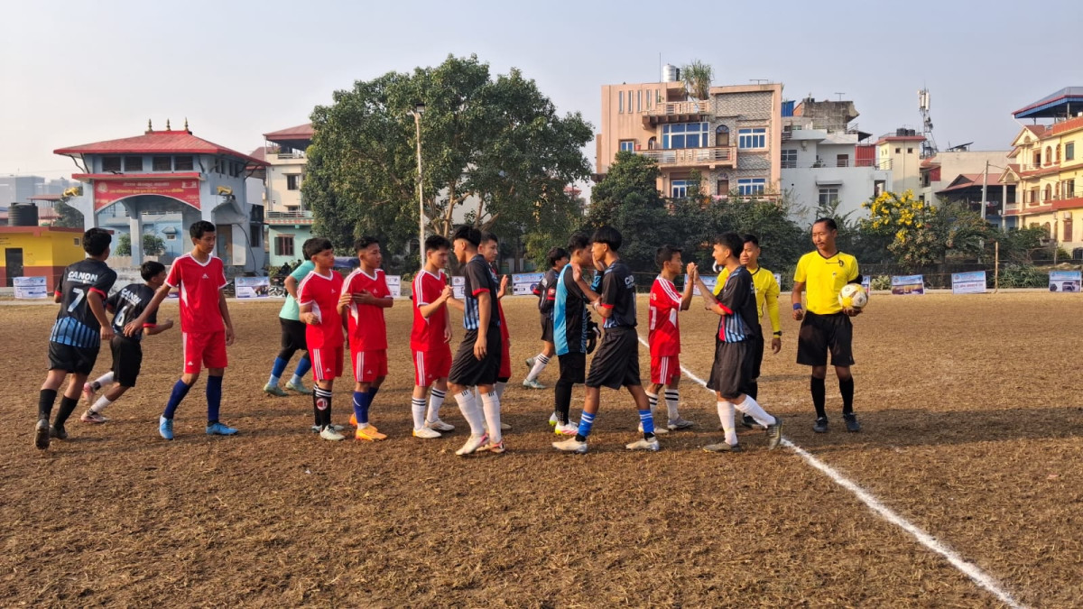 दोस्रो क्यानन सेभेन ए साइड फुटबल : इलिट, त्रिभुवन, होराईजन, एभेरेष्ट र जेन्ट जोसेफ अघिल्लो चरणमा
